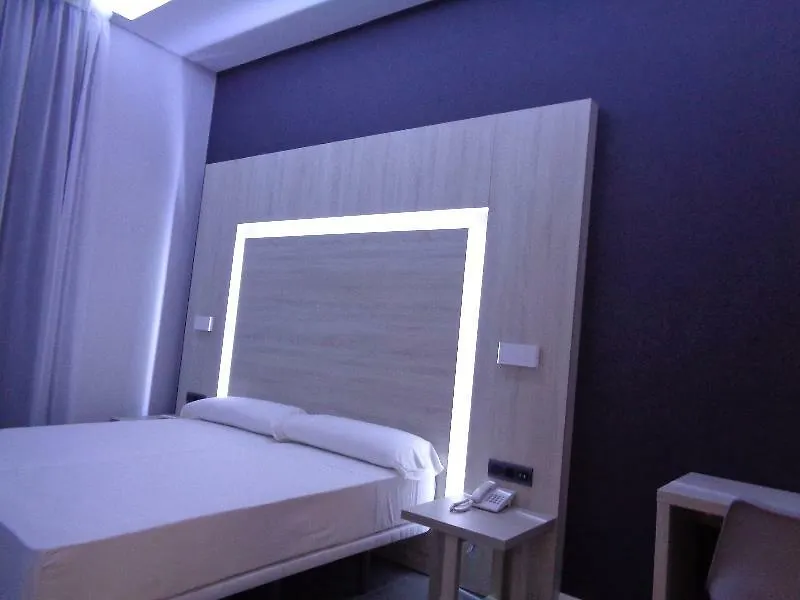 Plaza Goya Rooms Barcelona 2*,